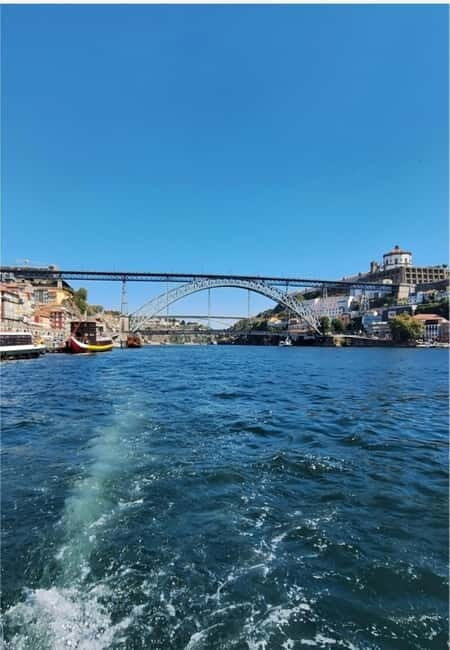 Private 6 Bridges Cruise in Porto with Optional Sunset - São João Bridge and Ponte do Infante: big views, short stops