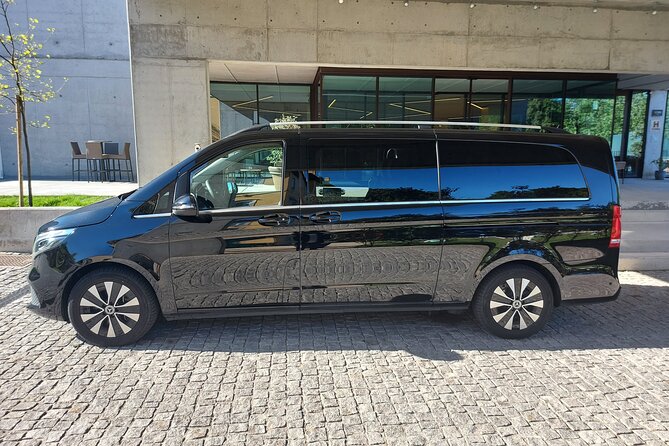 Private Airport Transfer from Porto to the Airport - Extras you might need: car seats, bike racks, and roof racks