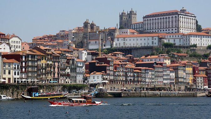 Private Airport Transfer: Porto (24/7 Mercedes VIP Service) - Meeting Your Driver in Porto: Nameplates, Hotel Lobbies, and No Fuss
