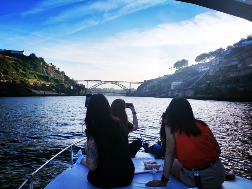 Private boat tour: 6 Bridges, Gondomar,Douro with Sunset Opt - Practical tips that make the ride easier