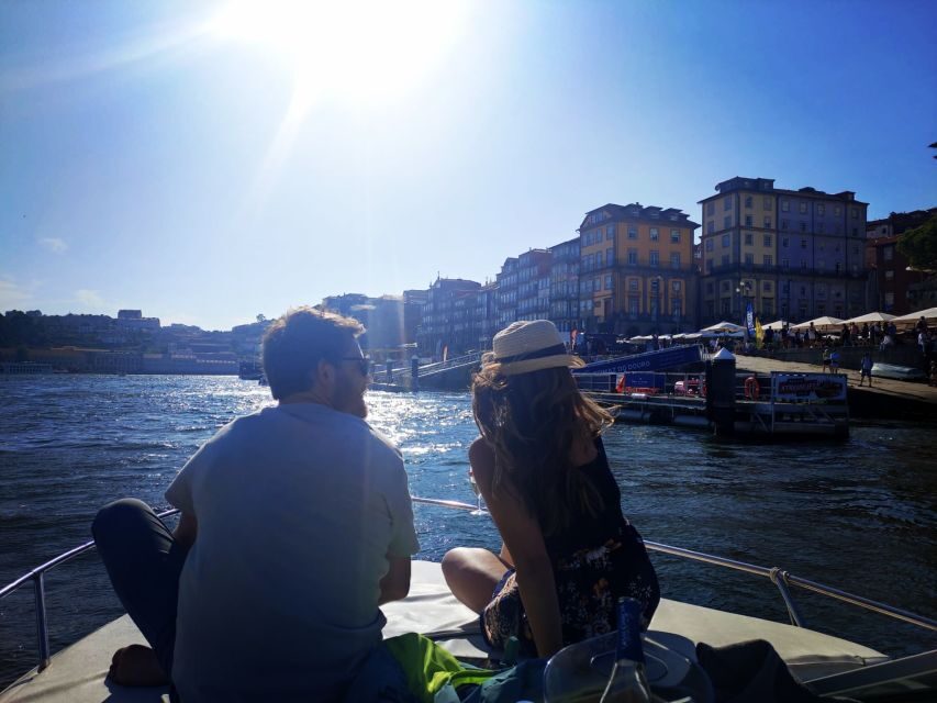 Private boat tour: 6 Bridges, Gondomar,Douro with Sunset Opt - Private Douro time between Foz and Gondomar (and why it feels different)