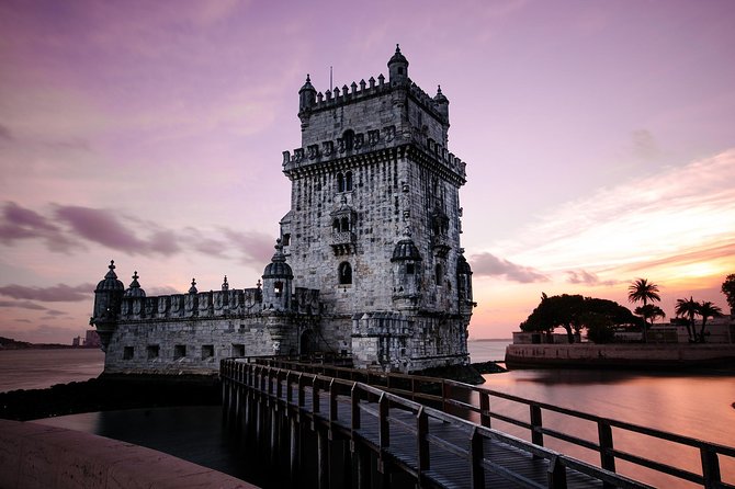 Private Car Transfer from Porto to Lisbon with 2 hours for sightseeing - Who this transfer is best for