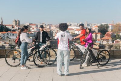 Private Electric Bike Tour in Oporto - Porto Cathedral and the feel of the old center