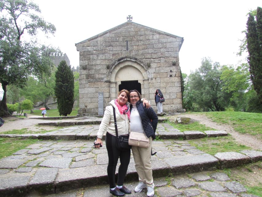 Private Guimarães Half-Day Tour from Porto - Guimarães Castle: 30 minutes that set the tone