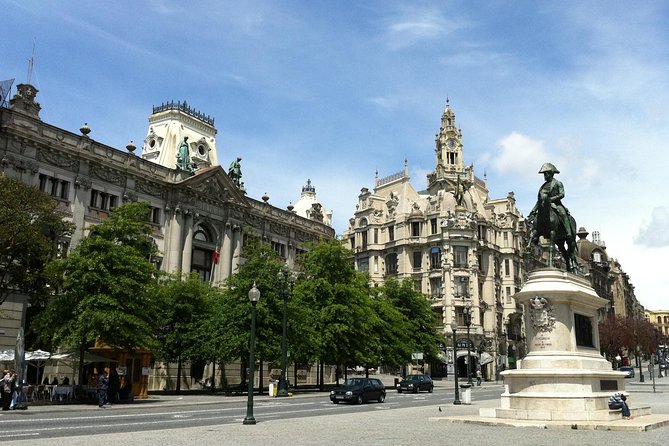 Private off the beaten Walking Tour Porto with a local expert - Starting smart at Leixoes, ending by the Douro