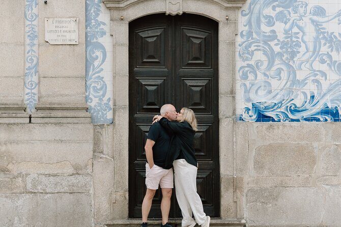 Private Photography Session for Couples in Charming Porto City - Why this one-hour couples shoot works in Porto