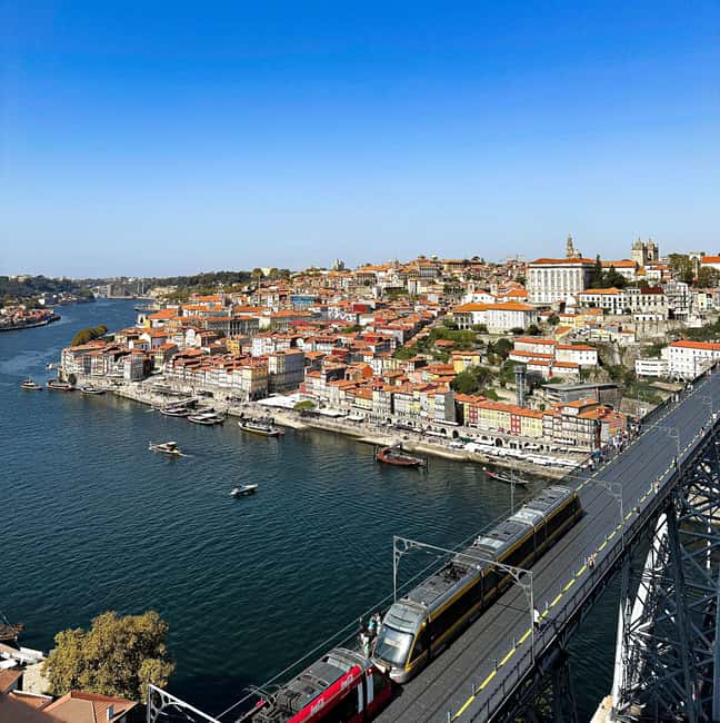 Private Porto City Walking Tour - Porto in 3 Hours: what this walk really delivers