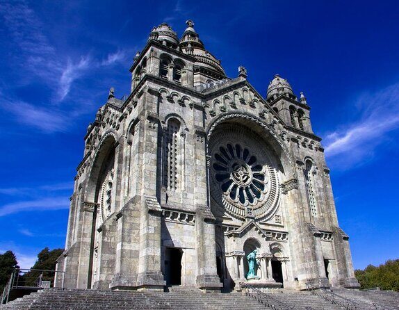 Private Tour Santiago de Compostela & Viana do Castelo from Porto - Key points worth knowing before you go