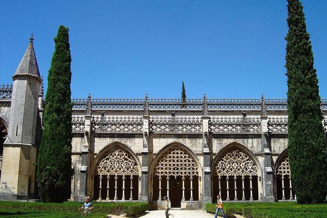 Private Tour through Tomar, Fátima, and Batalha historical sites - The pilgrimage core in Fátima: Capela das Aparições