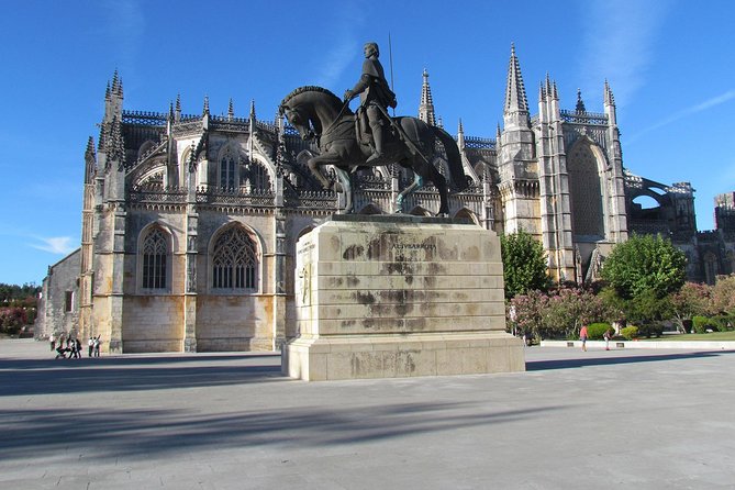 Private Tour through Tomar, Fátima, and Batalha historical sites - Basilica of Our Lady of the Rosary: 14 side altars and three names