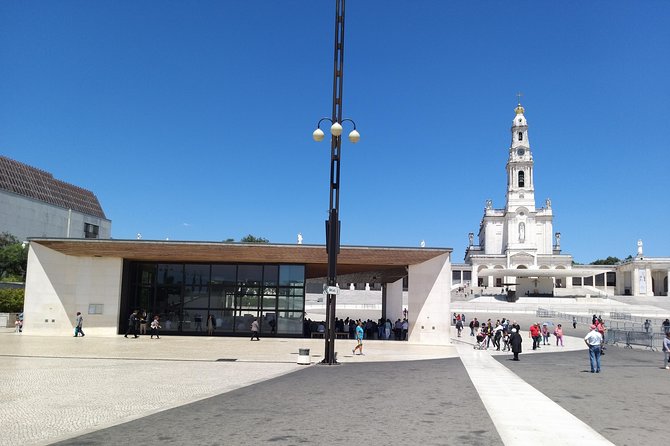 Private Tour to Fátima Sanctuary and the Little Shepherds Houses - Capela das Aparicoes: Where the Apparitions Story Becomes Specific