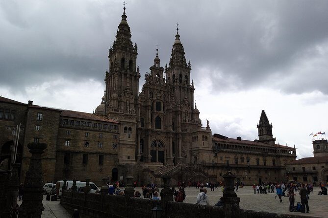 Private Tour to Santiago de Compostela and its stunning Cathedral - A Santiago day trip that feels organized, not rushed