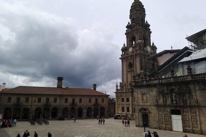 Private Tour to Santiago de Compostela and its stunning Cathedral - Portico de la Gloria and Praza do Obradoiro: the heart of the pilgrimage