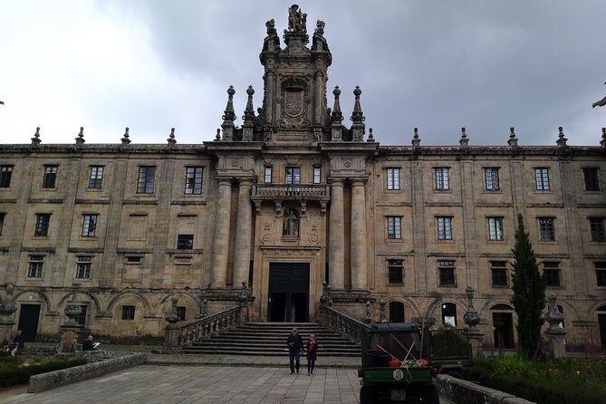 Private Tour to Santiago de Compostela and its stunning Cathedral - Price, tickets, and what you actually get for your money