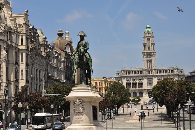 Private tour with Dutch guide in Porto - Jardim da Cordoaria: a park stop that breaks up the hills