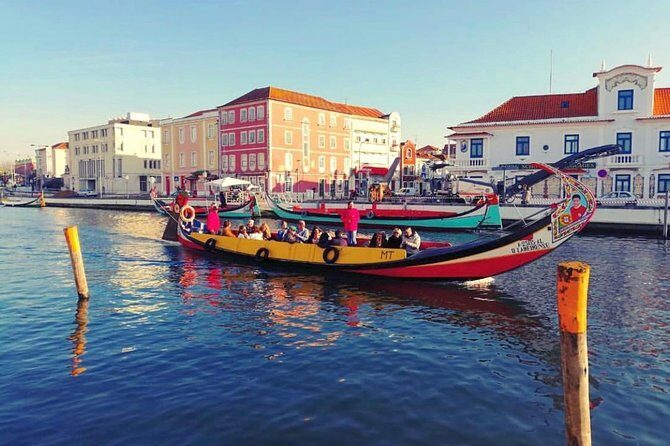 Private transfer from Oporto to Lisbon or Lisbon to Oporto - The driver-guide factor: when good guidance saves your stop time