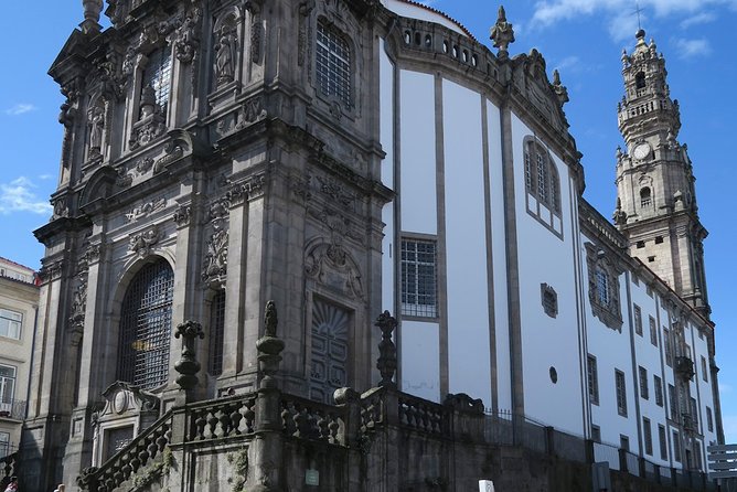 Private Transfer from Porto airport to Porto city, or Porto city to airport - The booking sweet spot: timing, hours, and feeling calm