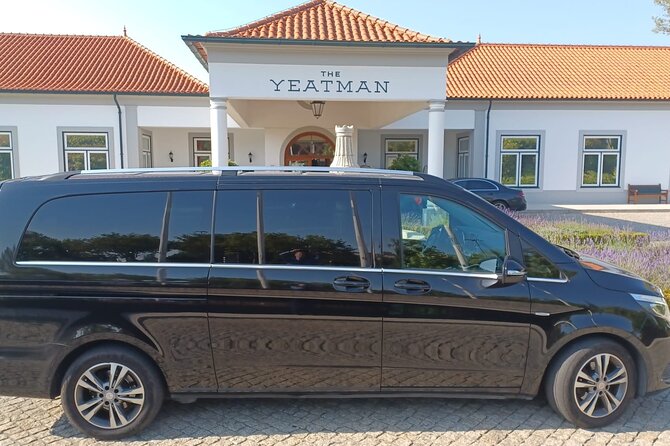 Private Transport between the city of Porto and AHD Airport - What You’ll Need to Share Before Your Driver Finds You
