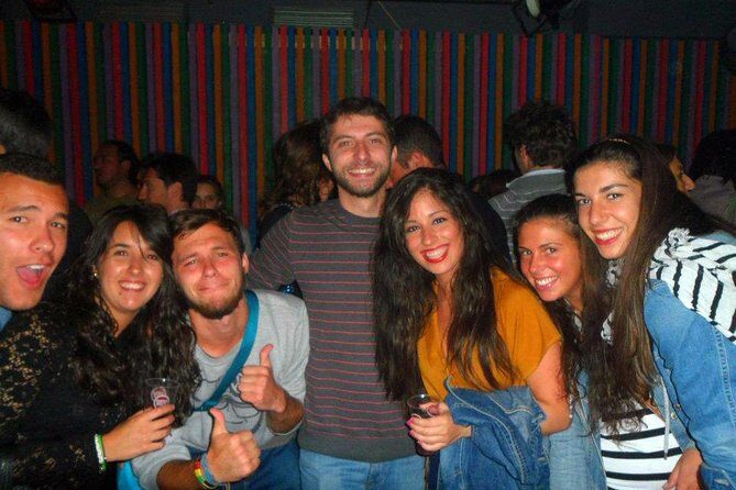 Pub Crawl Porto - Price and Value: Five Drinks + a Guide (Not Just a Walk)