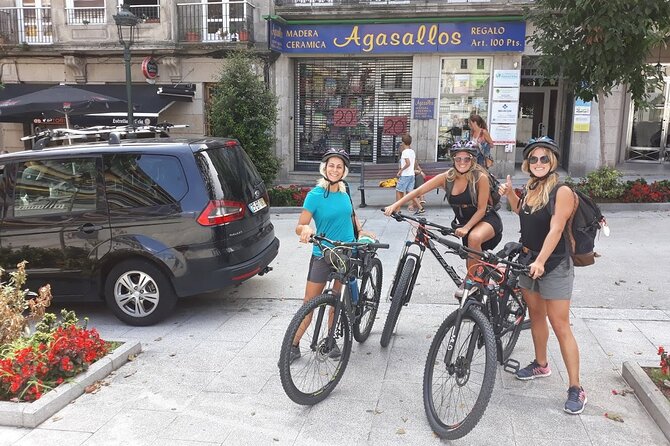 Rent bikes in Póvoa de Varzim and Vila do Conde - Family-friendly setup: helmets, lock, and an optional baby chair