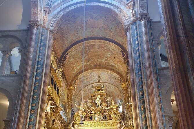 Santiago de Compostela and Cathedral Private Tour From Porto - What’s included (and what you should budget for)