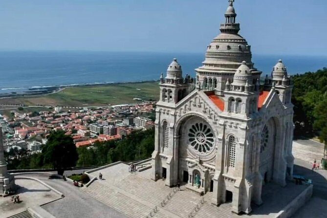 Santiago de Compostela & Viana do Castelo from Porto - Casco Histórico Free Time: How to Use Your 30 Minutes