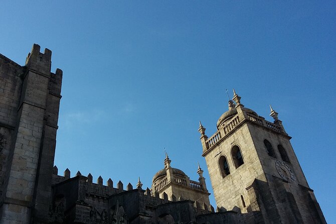 Small-group Porto's Roots Walking Tour - Stop 2: Cais da Ribeira and why Porto built itself around commerce