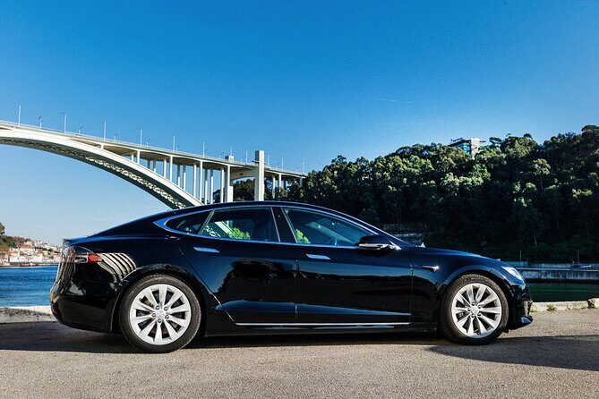 Tesla S Luxury Executive Porto Airport Transfer - Why a Tesla S transfer in Porto is more than a car ride