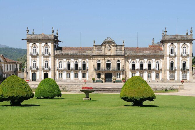 Vinho Verde Private Wine-Tour (All Inclusive) - Price and value check for $331.50 per person