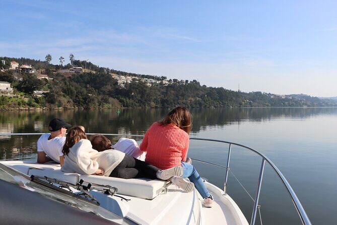 Yacht Cruise Excursion to 6 Bridges on the Douro - Where you start: Parking Afurada and the 3:00 pm timing