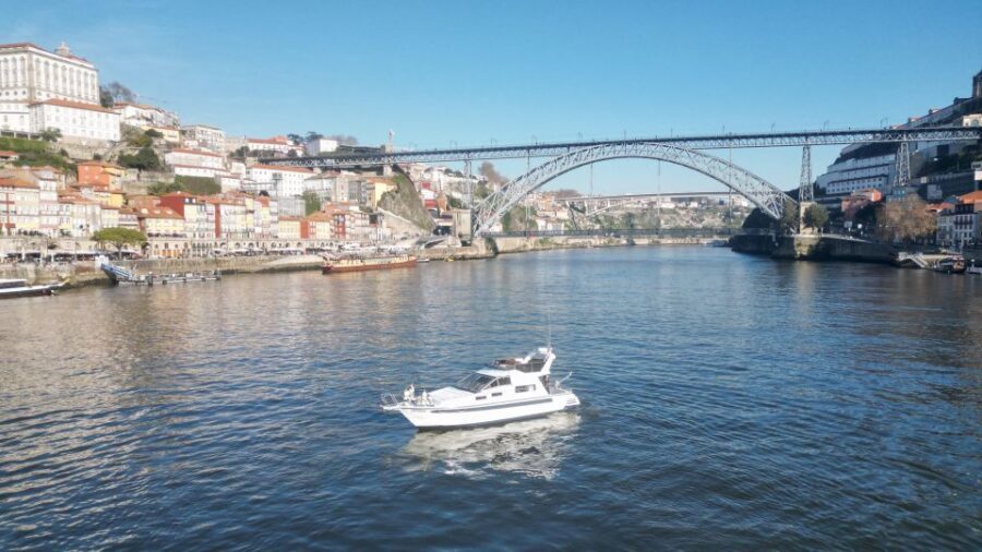 Yacht Douro Tour - Key things to expect on the Yacht Douro Tour